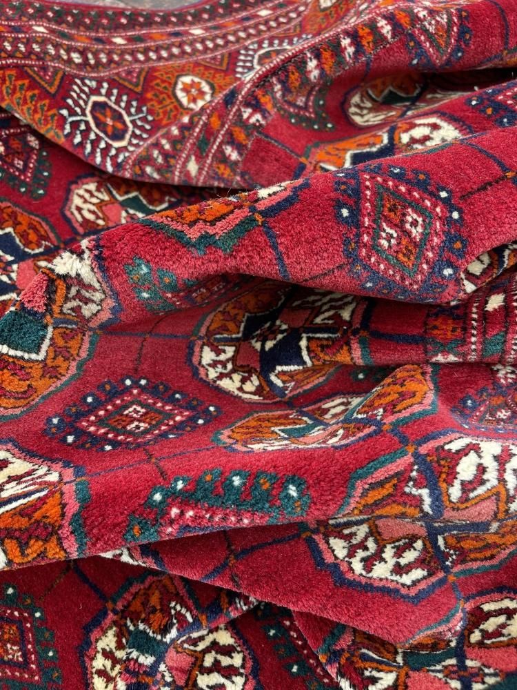 オールド絨毯 トルクメン ブハラ 190x129cm - Anatolian Concept オールド絨毯 トルクメン ブハラ 190x129cm - Anatolian Concept