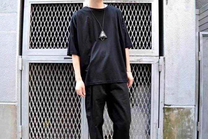 カガリユウスケ（KAGARI YUSUKE）黒壁 スタッズキーネックレスの