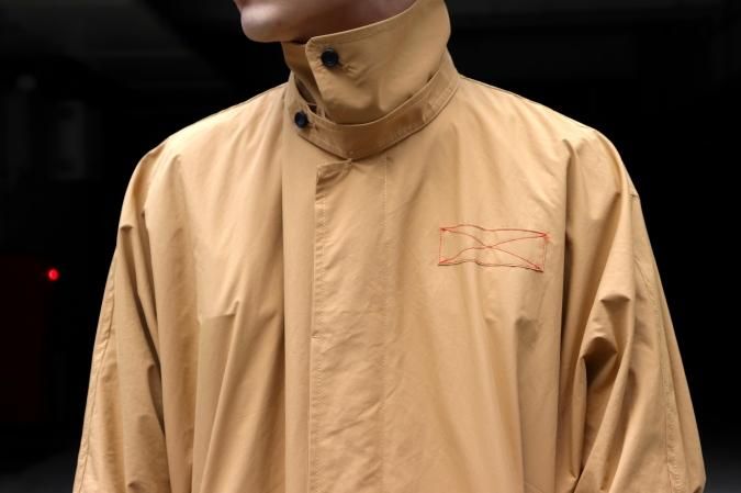 SYU.HOMME/FEMM（シュウ オム フェム）のRAWIND COAT-Camel