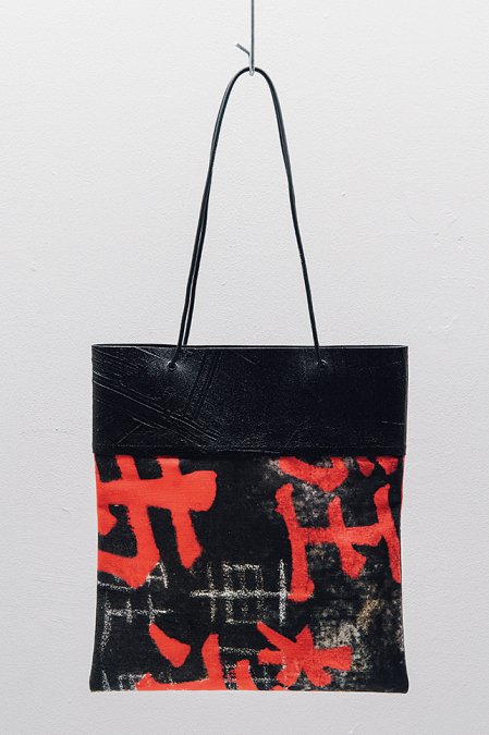 カガリユウスケ（KAGARI YUSUKE）の壁布 トートバッグ（馬喰町）の通販サイト-大阪 堀江 PALETTE art  alive（パレットアートアライヴ）-