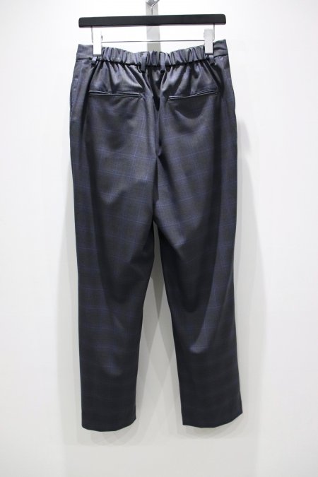 KIIT（キート）のWOOL TROPICAL CHECK SLACKS（チェックスラックス）の 