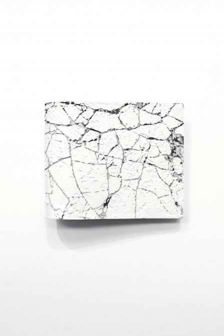 カガリユウスケ（KAGARI YUSUKE）のレーザークラック 二つ折り財布の通販サイト-大阪 堀江 PALETTE art  alive（パレットアートアライヴ）-