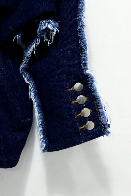 BELPER（ベルパー）のTUCKED DENIM JACKET-INDIGO（タックドデニム