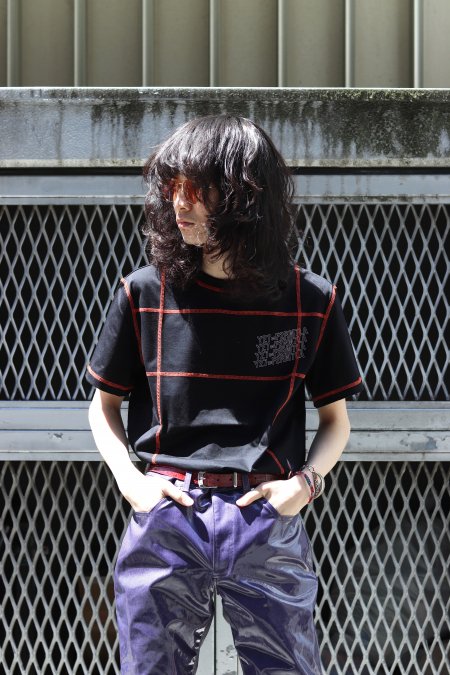 YUKI HASHIMOTO（ユウキ ハシモト）のGRID TSHIRT-BLACK