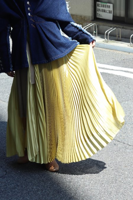 LENZ（レンズ）のPleated Skirt-YELLOW（プリーツスカート）の通販