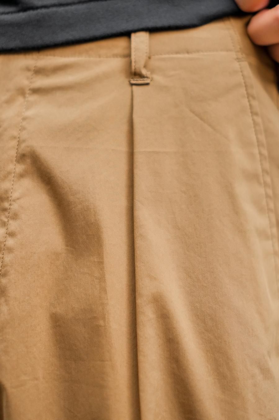 soe（ソーイ）のDaily Slacks-KHAKI（デイリースラック）の通販