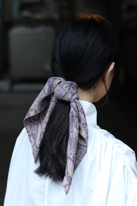 BELPER（ベルパー）の PYTHON SCARF-BLACK（パイソンスカーフ）の通販