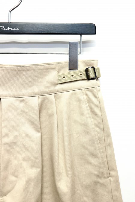 JOHN MASON SMITH（ジョンメイソンスミス）のGURKHA SHORTS-BEIGE