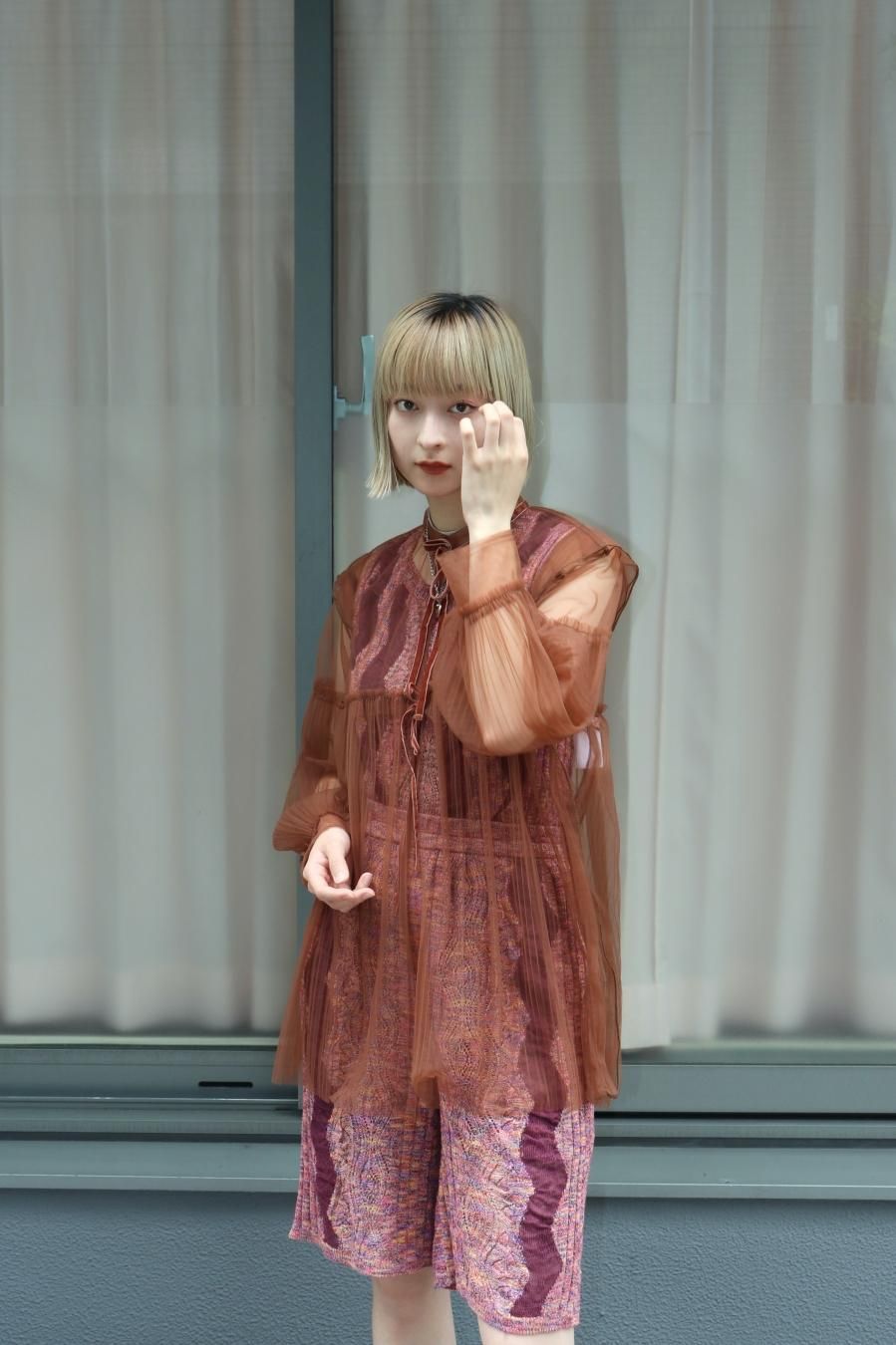 BRU NA BOINNE（ブルーナボイン）のゴールドスマイルネックレス