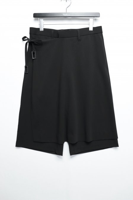 マイナス［ー］MINUS（マイナス）のSKIRT SHORTS-BLACK（スカートパンツ）の通販サイト-大阪 堀江 PALETTE art  alive（パレットアートアライヴ）-