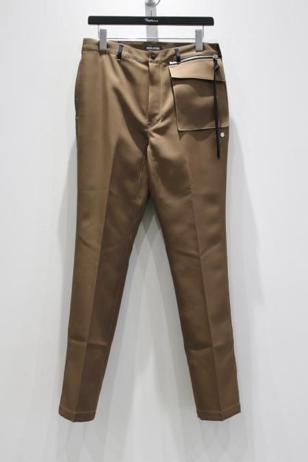 NULABEL（ニューレーベル）のWORK DRESS TROUSERS-CAMEL（パンツ）の 