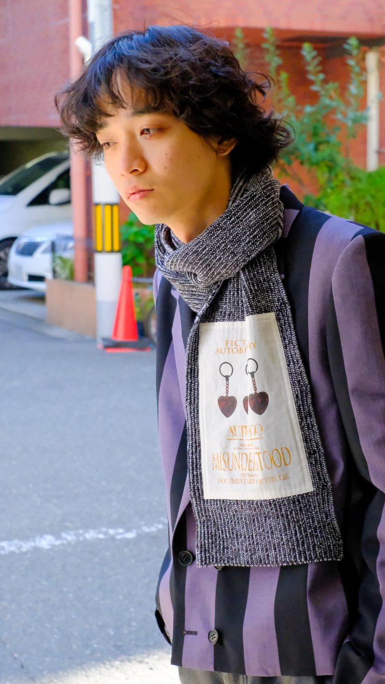 yuki hashimoto skarf shirt