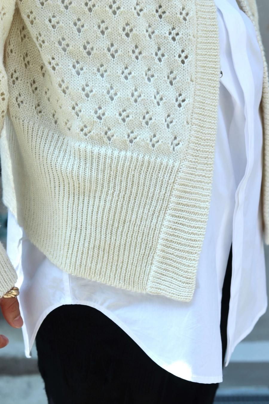 MASU（エムエーエスユー）のLACE KNIT CARDIGAN-OFF WHITE（ニットカーディガン）の通販サイト-大阪 堀江 PALETTE  art alive（パレットアートアライヴ）-