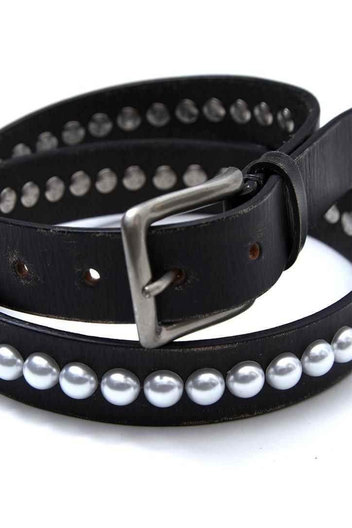 soe（ソーイ）のPearl Studs Belt（パールスタッズベルト）の通販