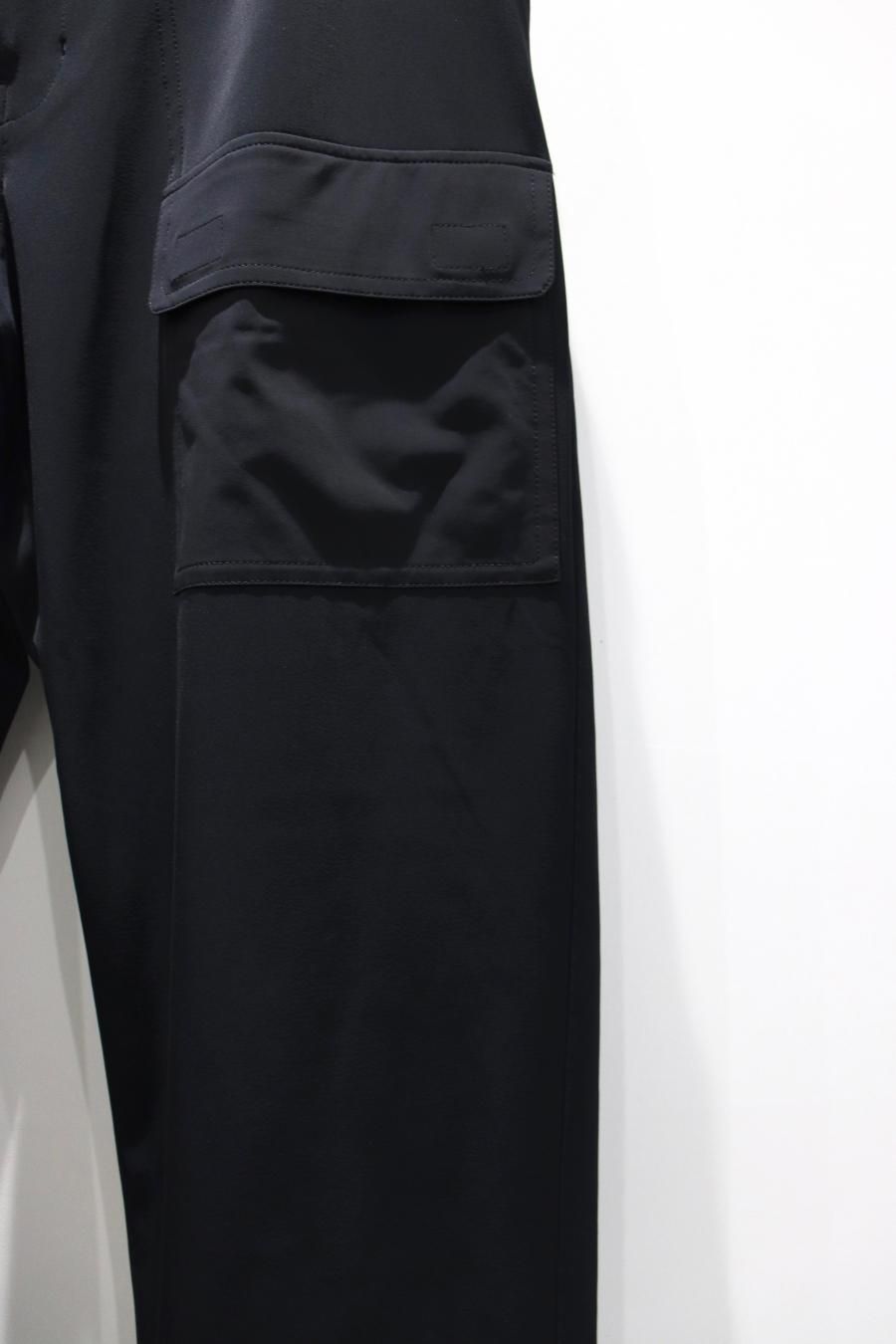 rajabrooke（ラジャブルック）のKERJA PANTS 2-BLACK（パンツ