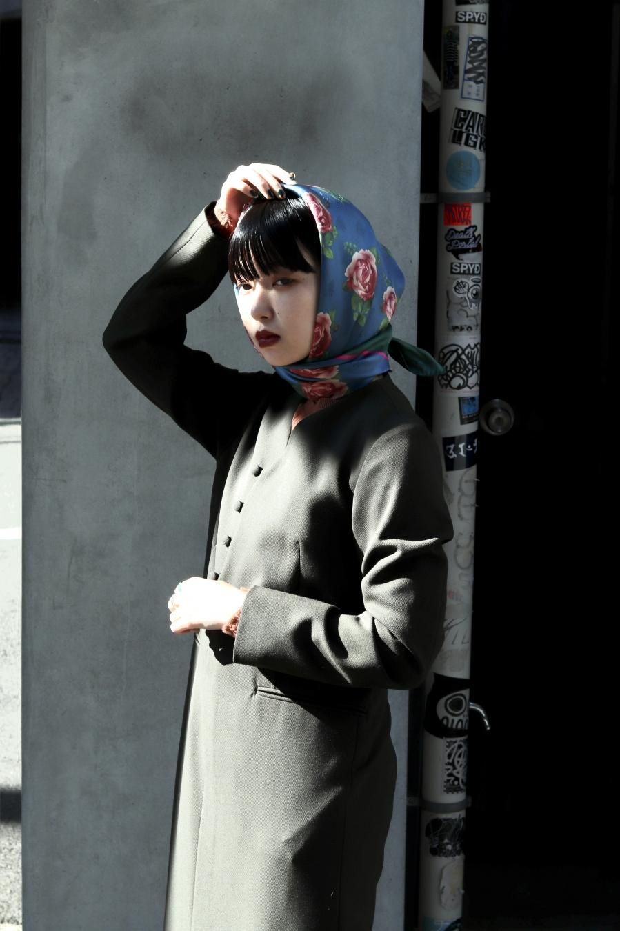 LASTFRAME（ラストフレーム）のROSE SCARF-GREEN x BLUE