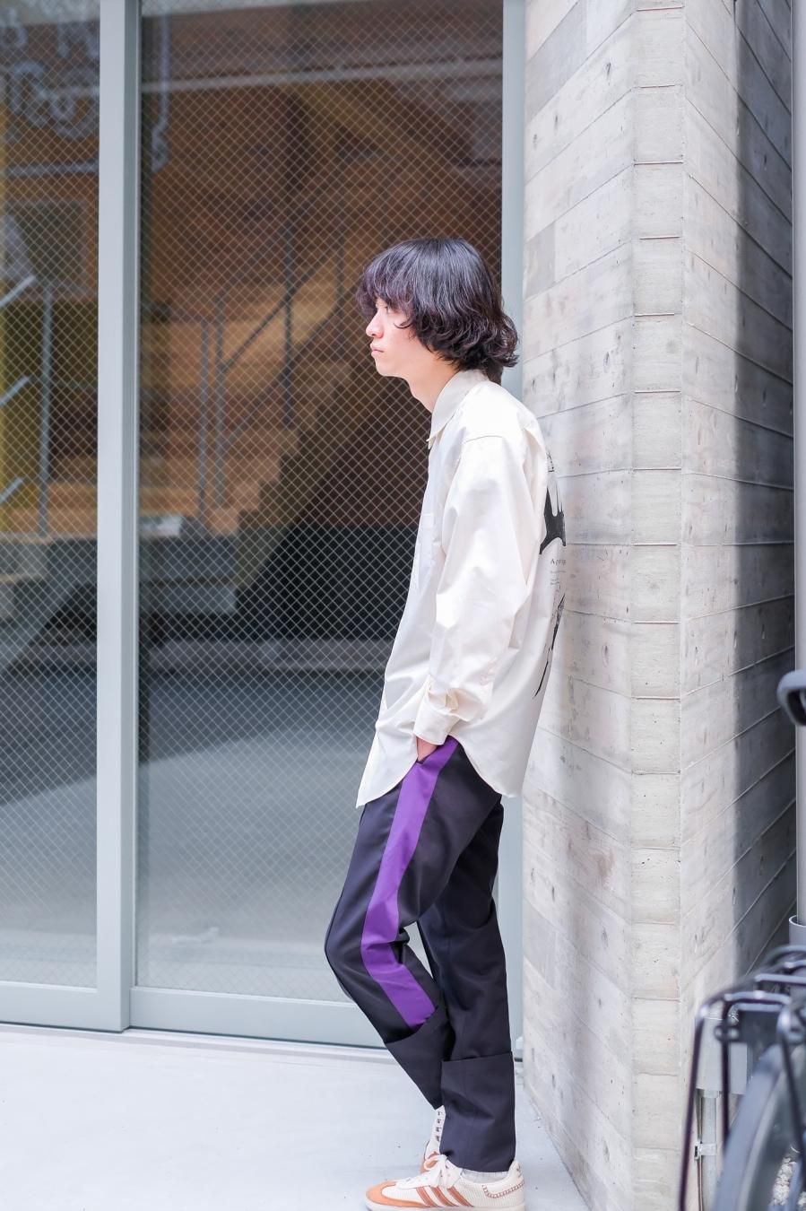 YUKI HASHIMOTO（ユウキ ハシモト）のSIDE LINED TROUSERS BLACK（スリムパンツ）の通販サイト-大阪 堀江  PALETTE art alive（パレットアートアライヴ）-