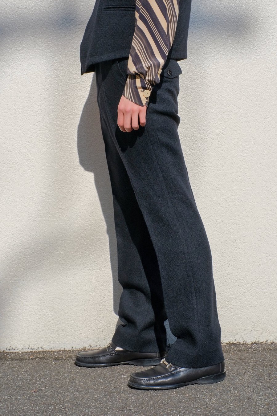 MASU（エムエーエスユー）のFLARE TROUSERS BLACK（フレアパンツ）の