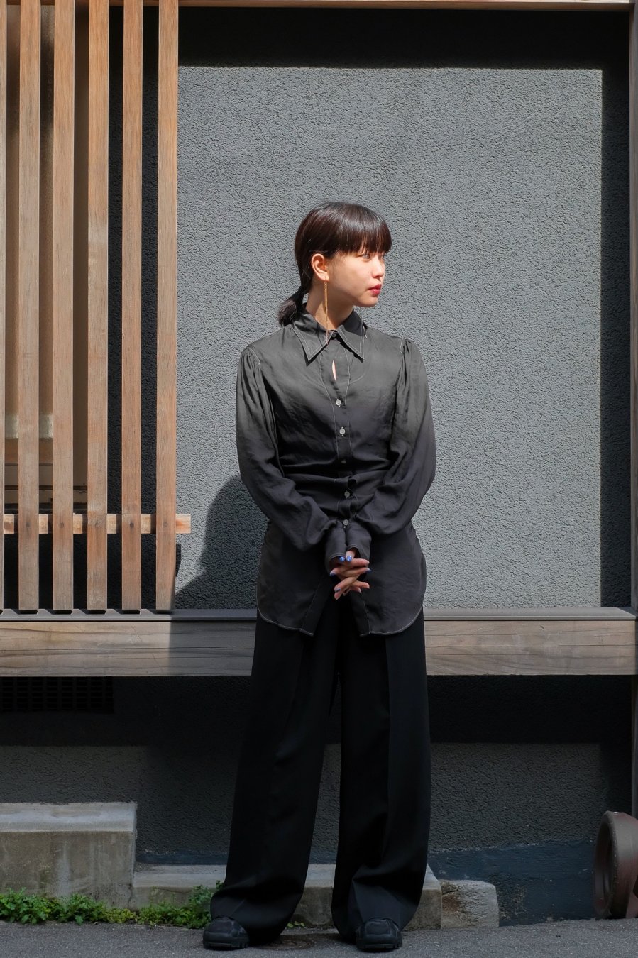 FETICO（フェティコ）のGathered Satin Shirt Black（シャツ）の通販