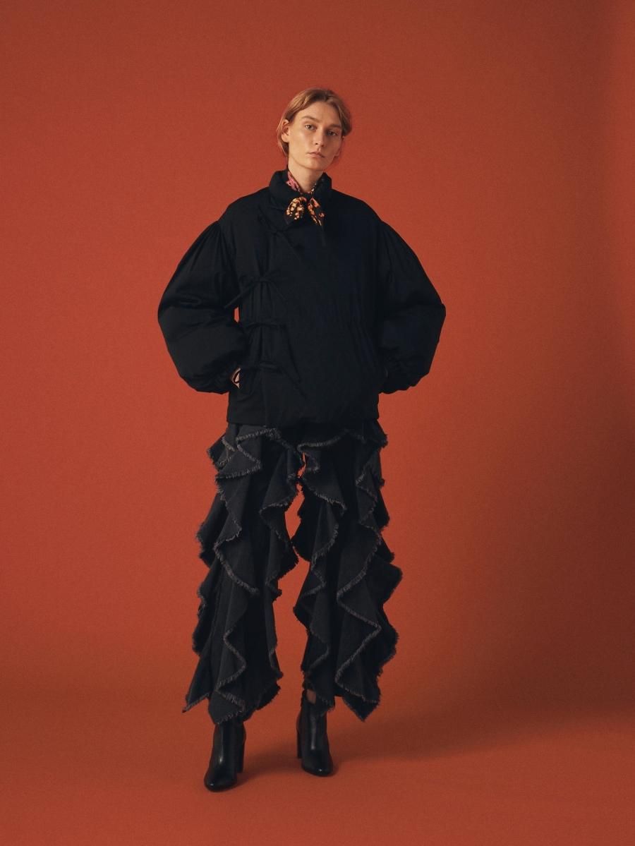 BELPER（ベルパー）のRUFFLE DENIM PANTS（デニムパンツ）の通販サイト