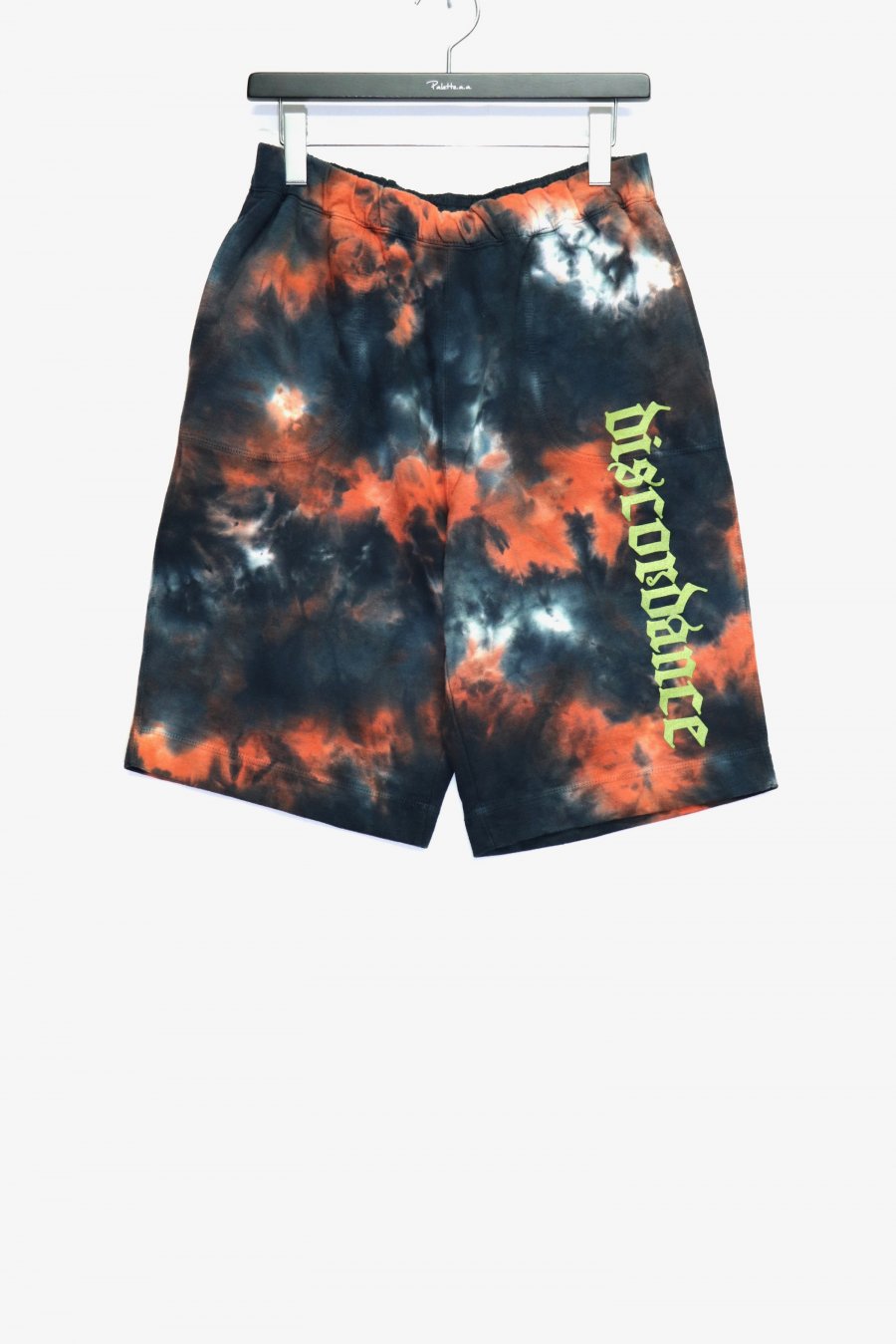 Children of the discordance  HAND DYEING & LOGO PRINT SHORTSFIRE<img class='new_mark_img2' src='https://img.shop-pro.jp/img/new/icons15.gif' style='border:none;display:inline;margin:0px;padding:0px;width:auto;' />