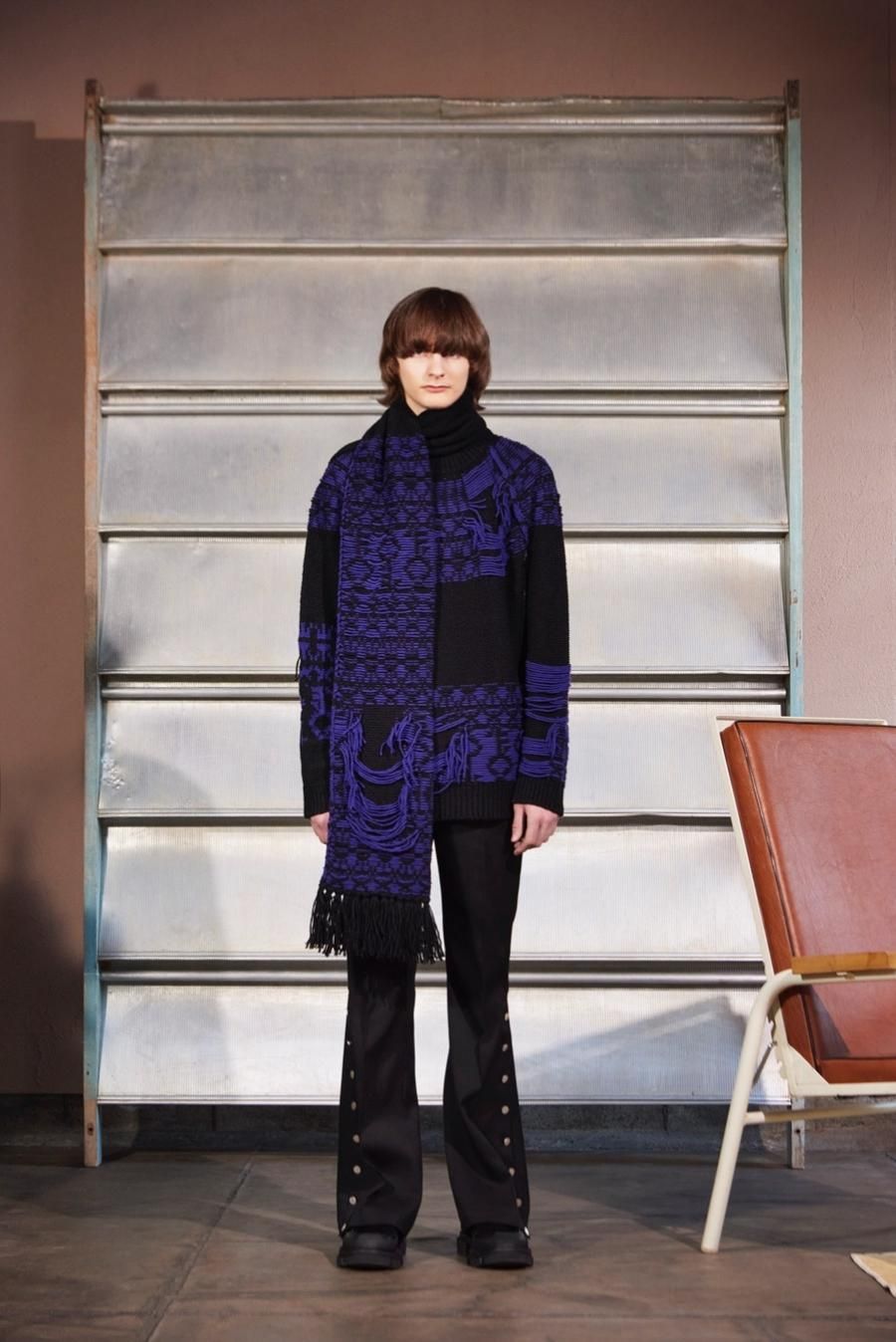 YUKI HASHIMOTO（ユウキ ハシモト）のINSIDEOUT WAREHOUSE