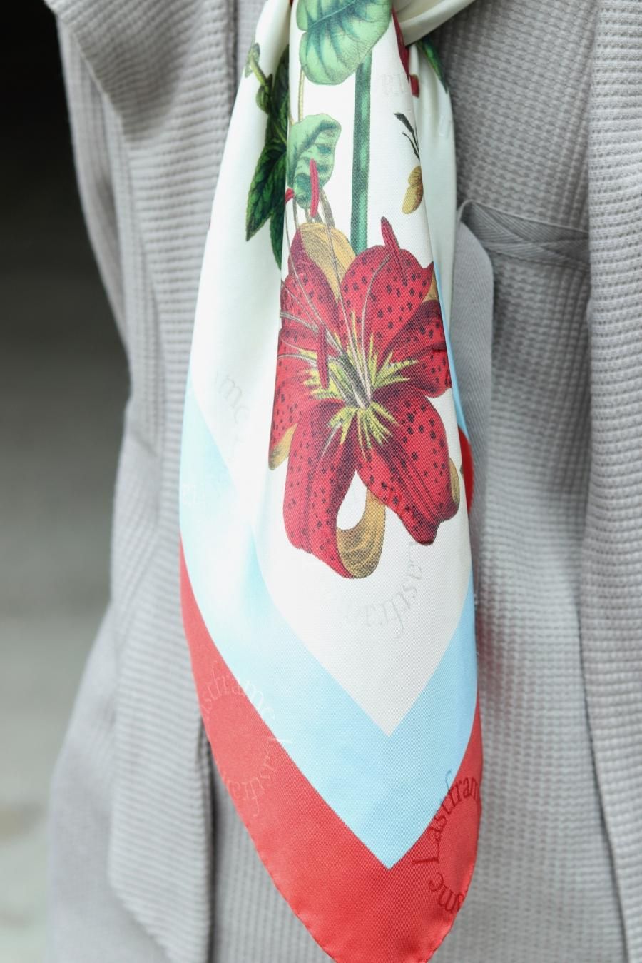 LASTFRAME(ラストフレーム)のCHAOS SCARF RED x AQUA LASTFRAME(ラストフレーム)のCHAOS SCARF RED x AQUA