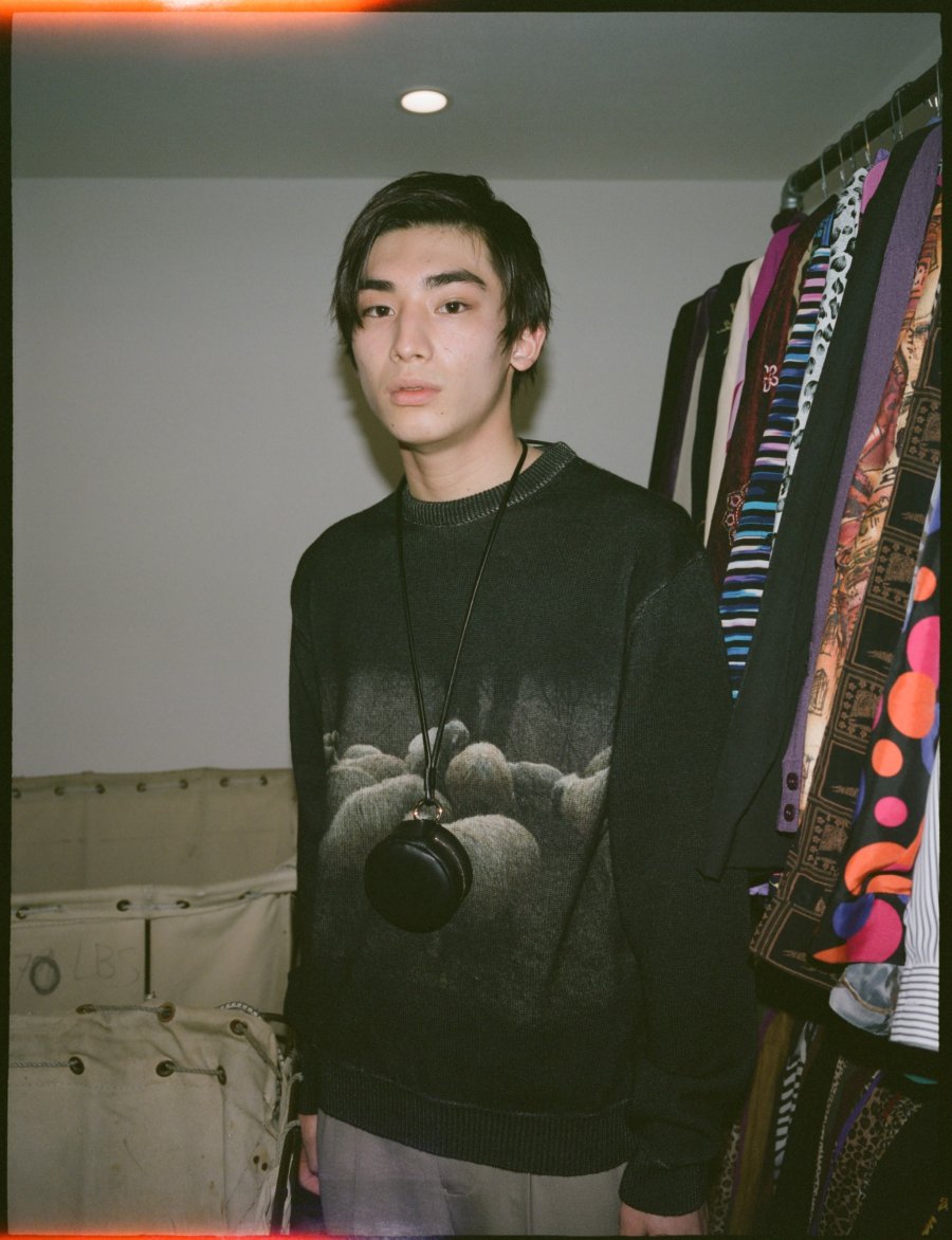 soe（ソーイ）のOver Printed Sweater 