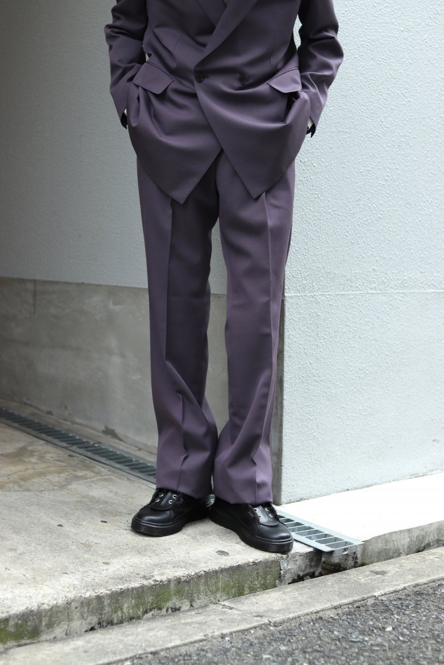 LITTLEBIG（リトルビッグ）の21aw Tucked Flare Trousers Grey or  Purple（フレアトラウザーズ）の通販サイト-大阪 堀江 PALETTE art alive（パレットアートアライヴ）-