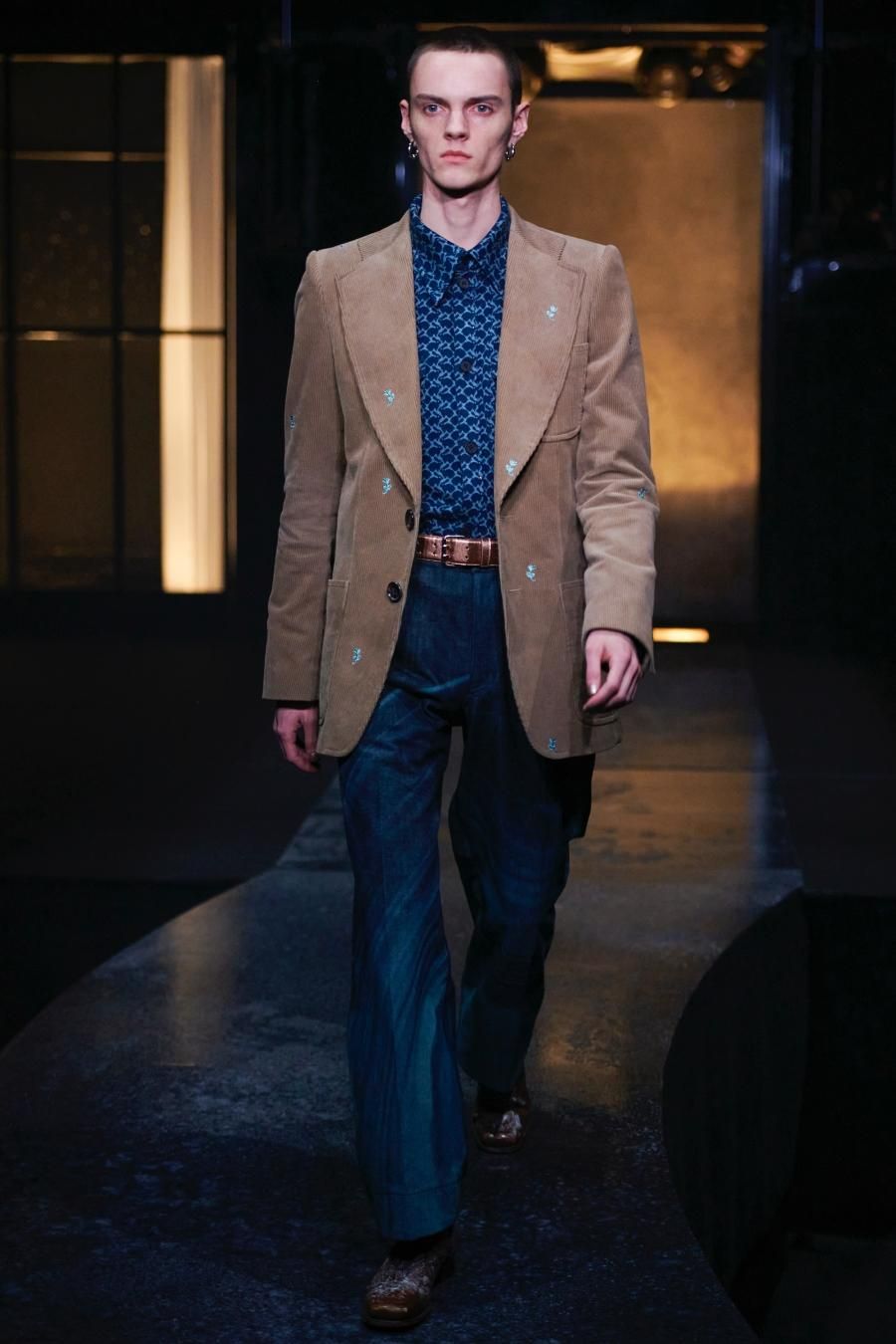 MASU（エムエーエスユー）のCLOVER STUDS BELT SILVER & GOLDの