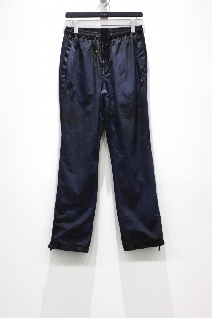 NULABEL  NATURAL DYED PADDED TROUSERS<img class='new_mark_img2' src='https://img.shop-pro.jp/img/new/icons15.gif' style='border:none;display:inline;margin:0px;padding:0px;width:auto;' />