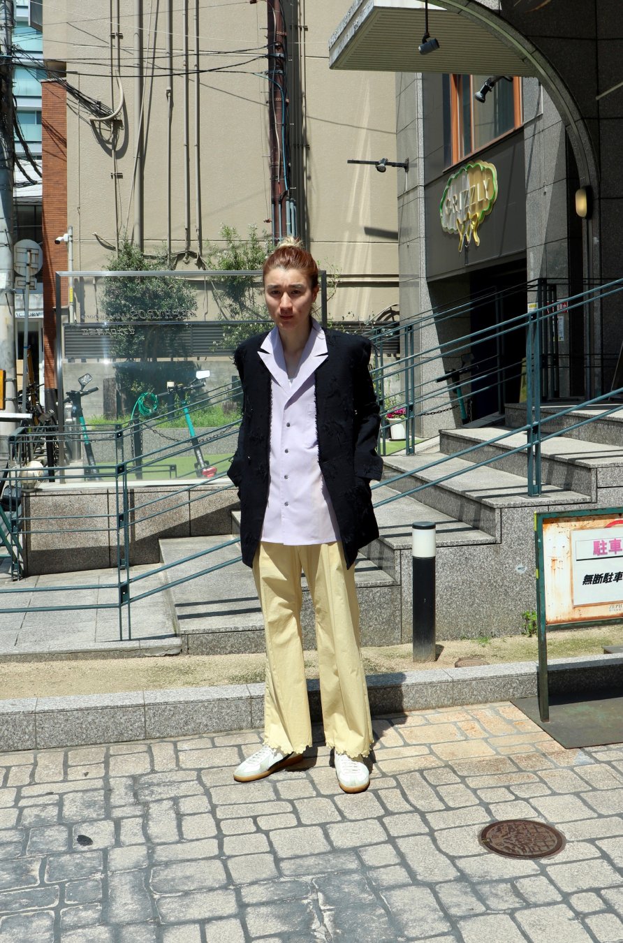 MASU（エムエーエスユー）のSCALLOP FLARE PANTS YELLOWの通販サイト 