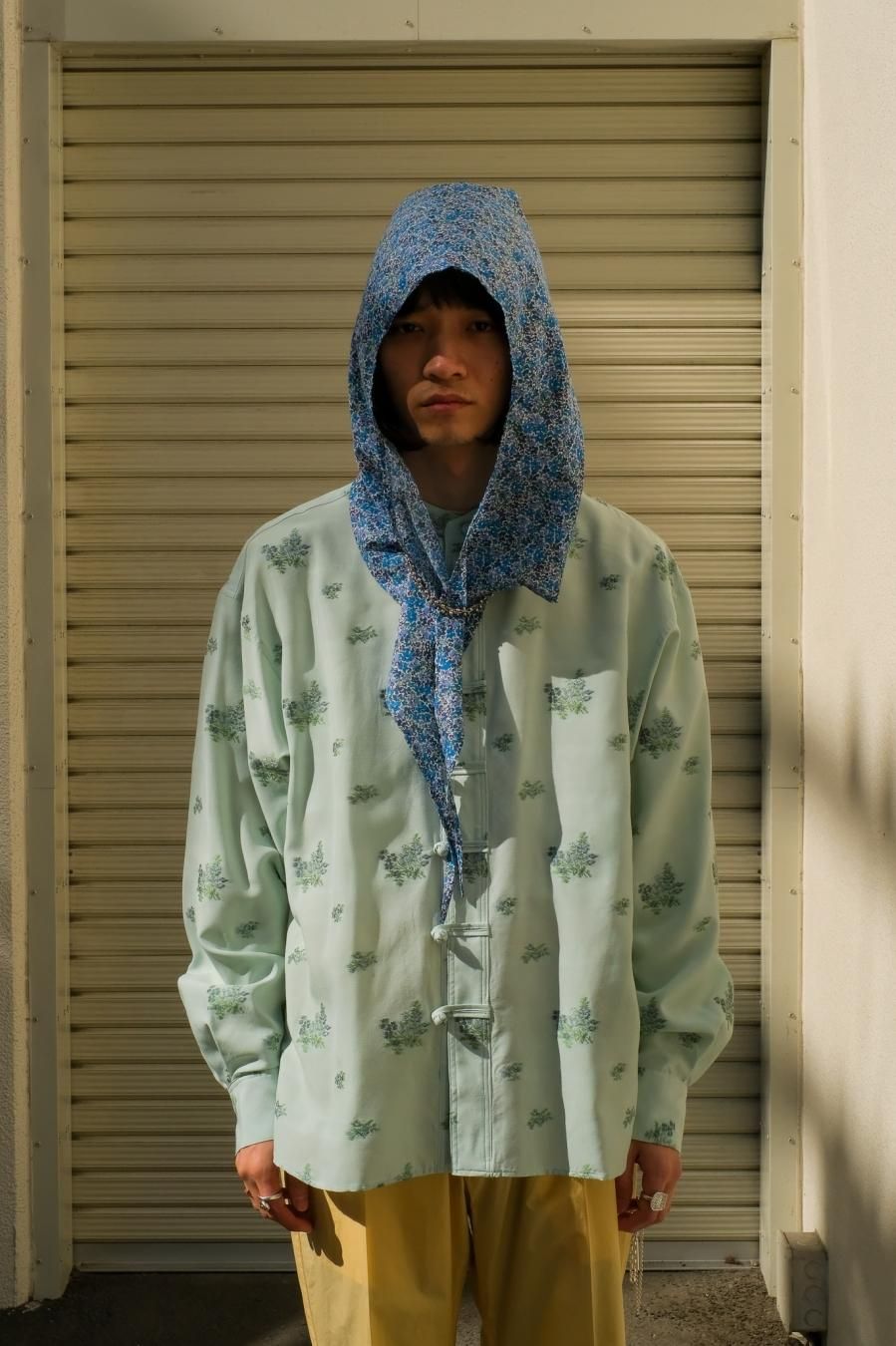 JOHN MASON SMITH(ジョンメイソンスミス)のFLOWER PRINT ORGANDY