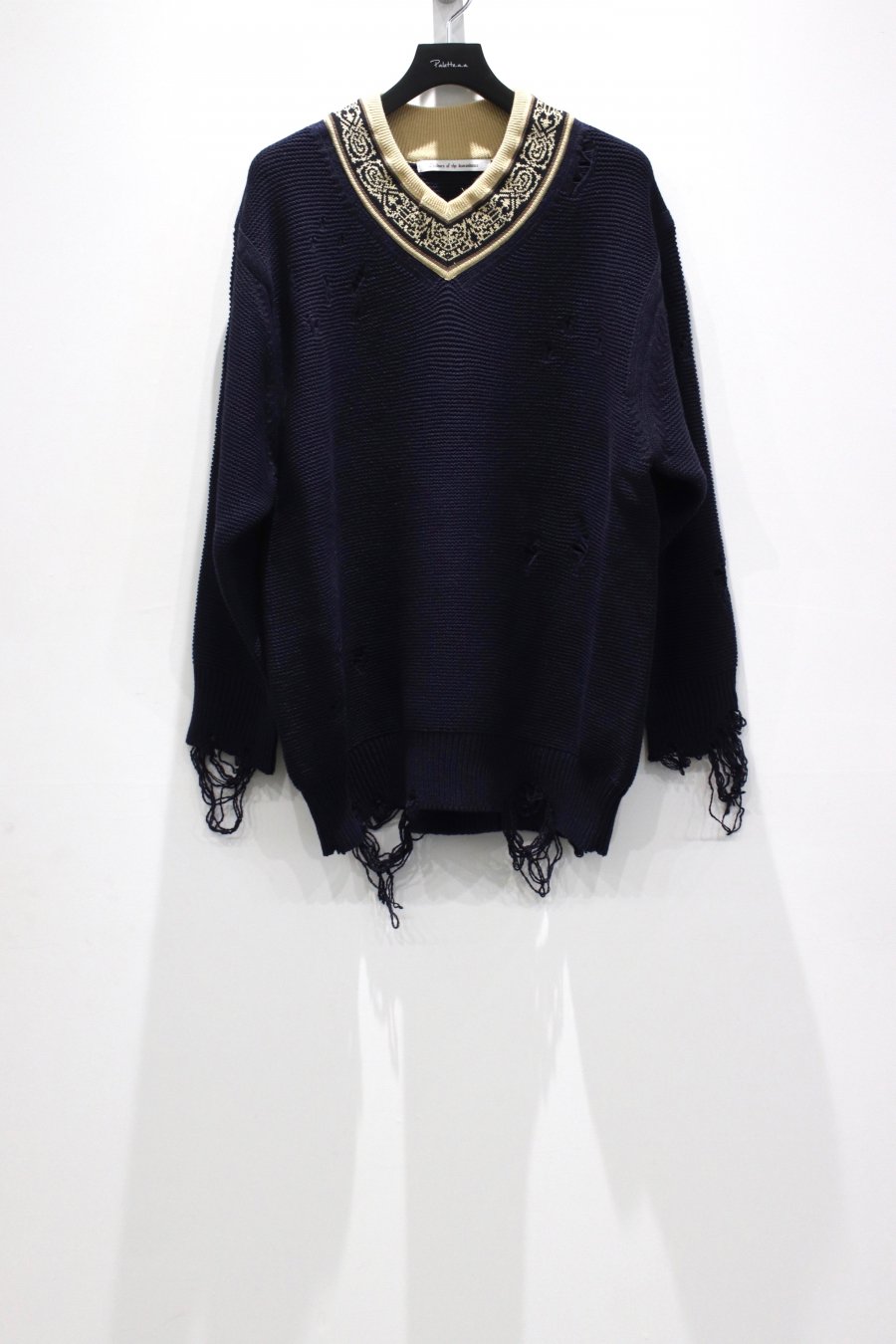 Children of the discordance  5G OVERSIZED DAMAGE VNECK KNIT(NAVY)<img class='new_mark_img2' src='https://img.shop-pro.jp/img/new/icons15.gif' style='border:none;display:inline;margin:0px;padding:0px;width:auto;' />