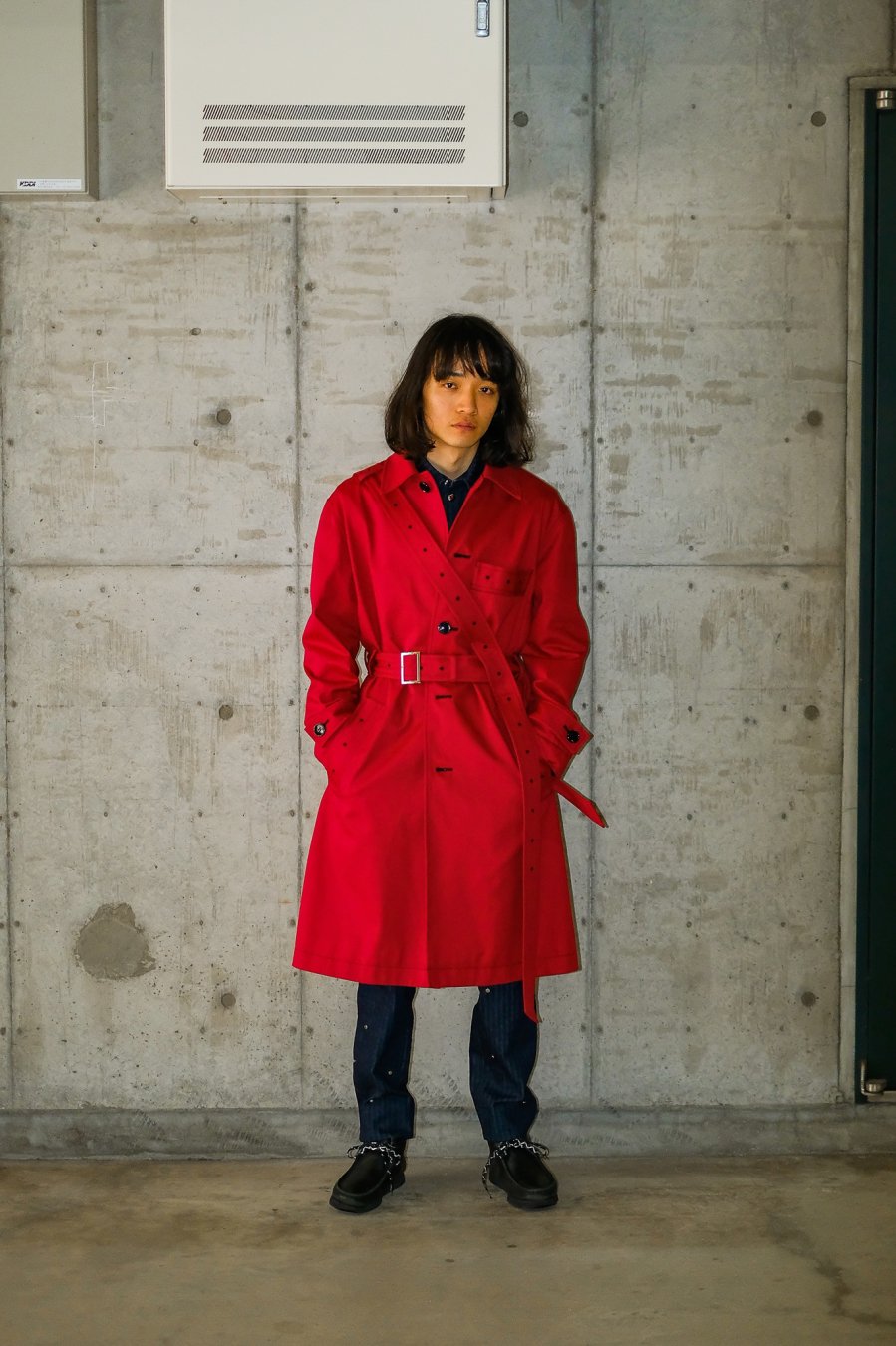 YUKI HASHIMOTO（ユウキ ハシモト）のBELTED TRENCH COAT REDの通販サイト-大阪 堀江 PALETTE art  alive（パレットアートアライヴ）-