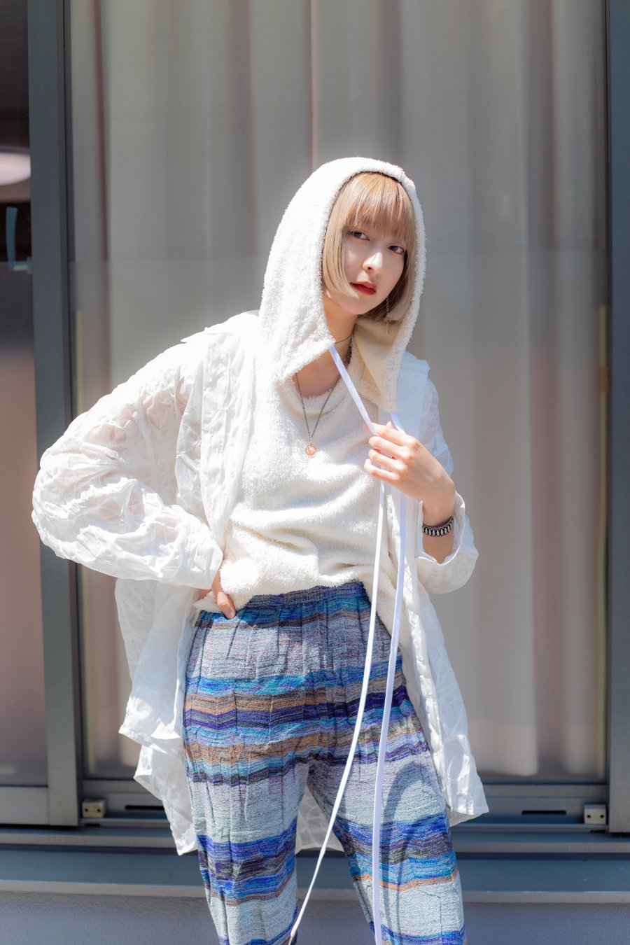 MASU（エムエーエスユー）のSLEEVELESS HOODY WHITEの通販サイト-大阪