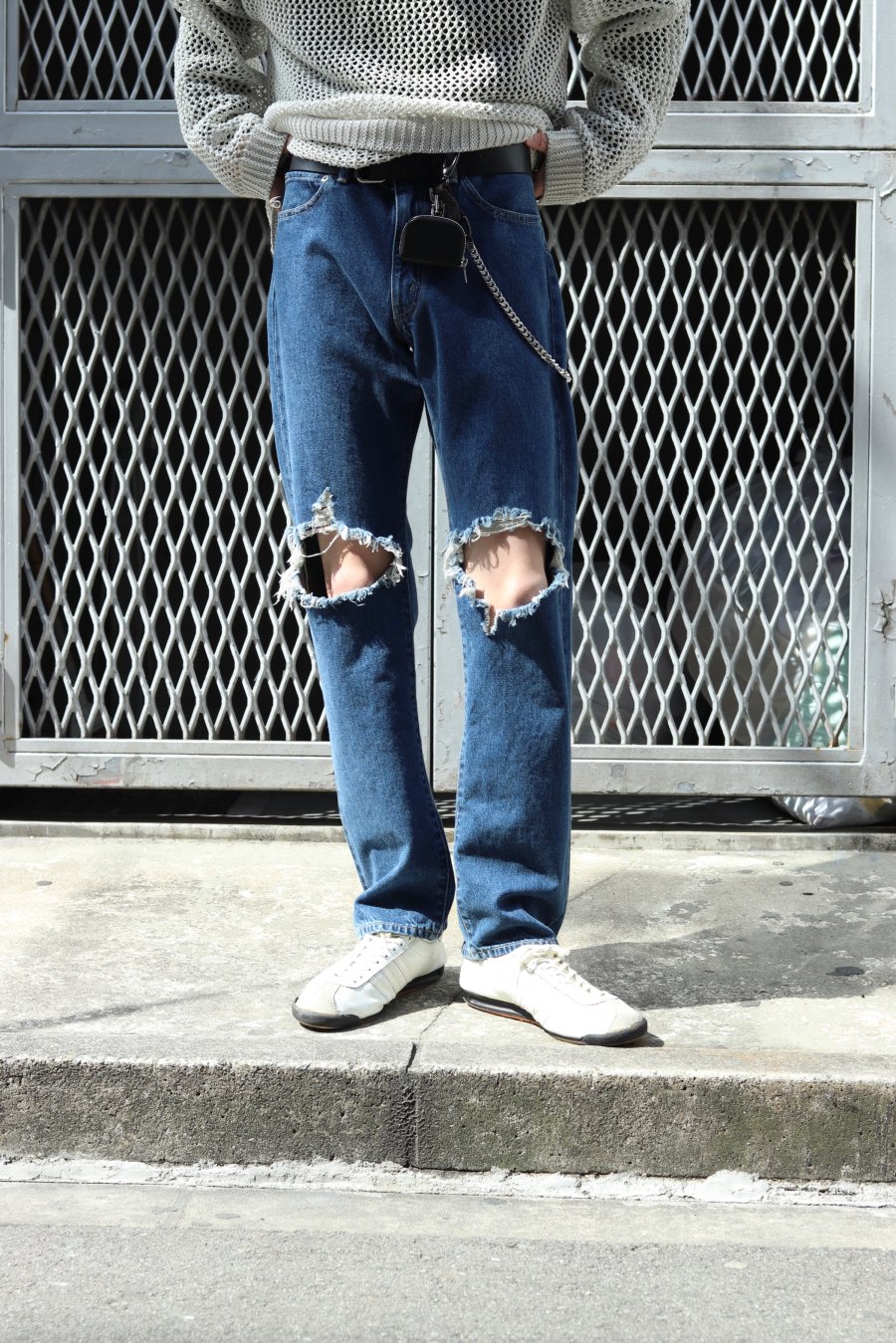 タグ付 soe Clashed Selvedge Jeansダメージジーンズ