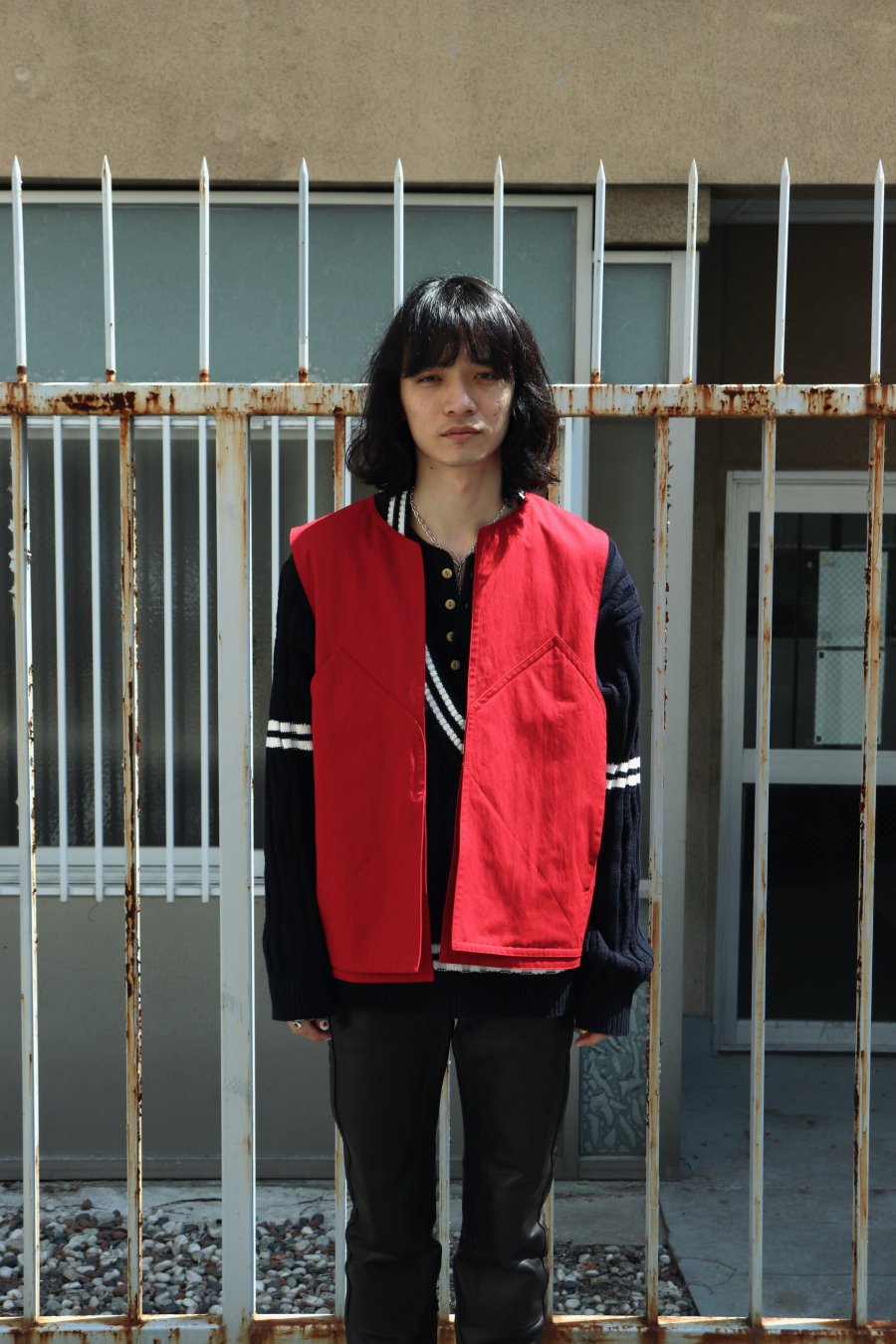 SYU.HOMME/FEMM（シュウ オム フェム）のDocking vest shirts WHITE or RED（ジャケット）の通販サイト-大阪  堀江 PALETTE art alive（パレットアートアライヴ）-