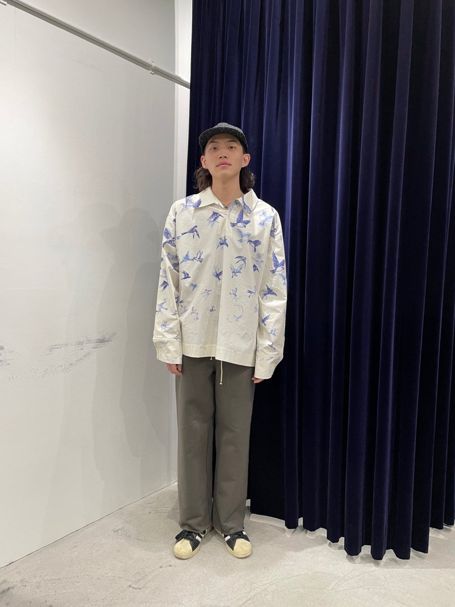 SHINYAKOZUKA（シンヤコズカ）のHIS FRENCH SMOCK（シャツ）の通販 ...