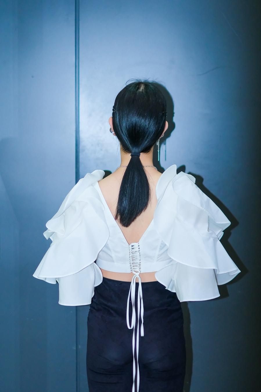 FETICO（フェティコ）のRUFFLED SLEEVE BUSTIER TOP WHITEの通販サイト