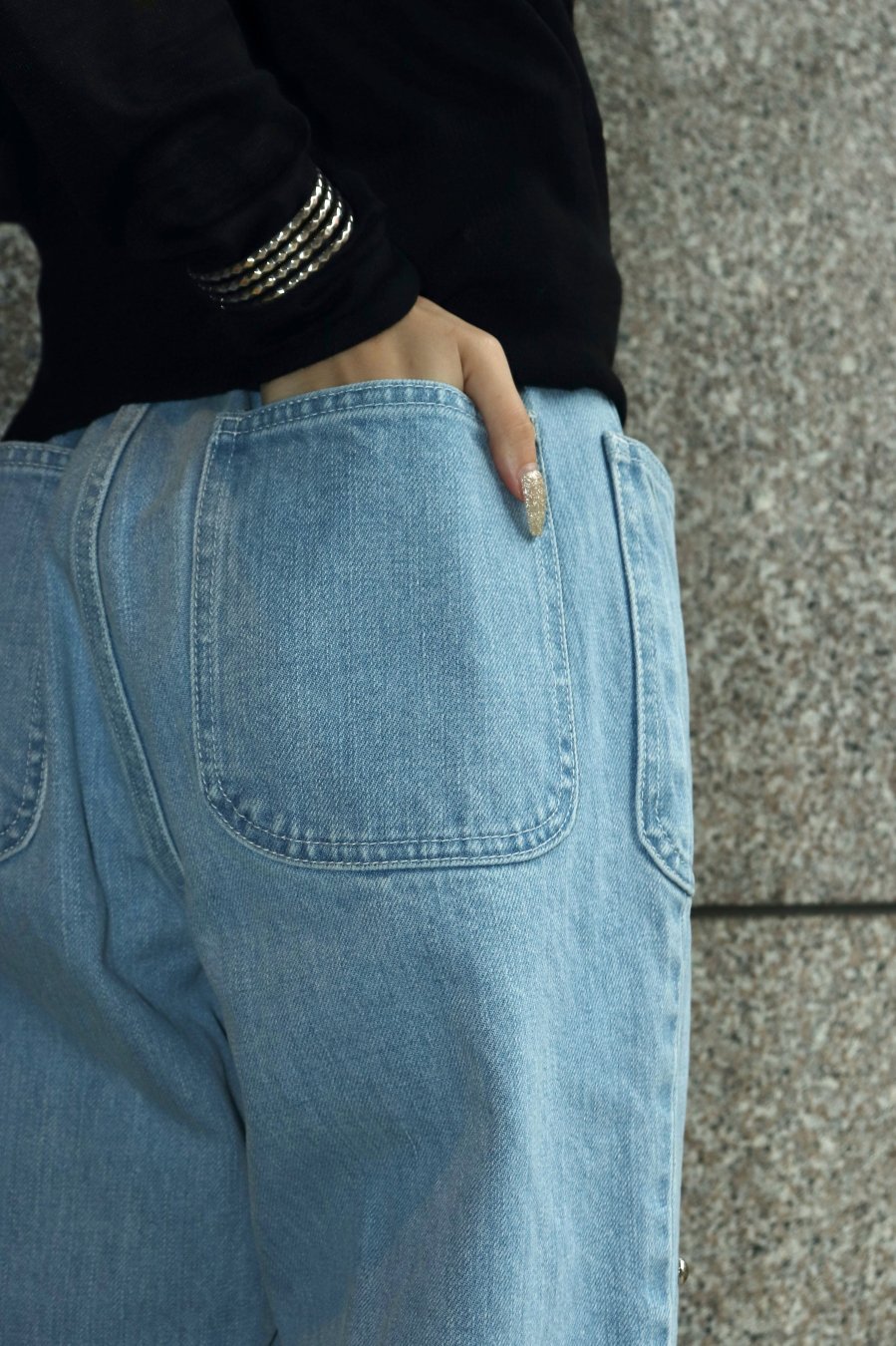 BELPER（ベルパー）のEMBELLISHED DENIM PANTS（パンツ）の通販サイト