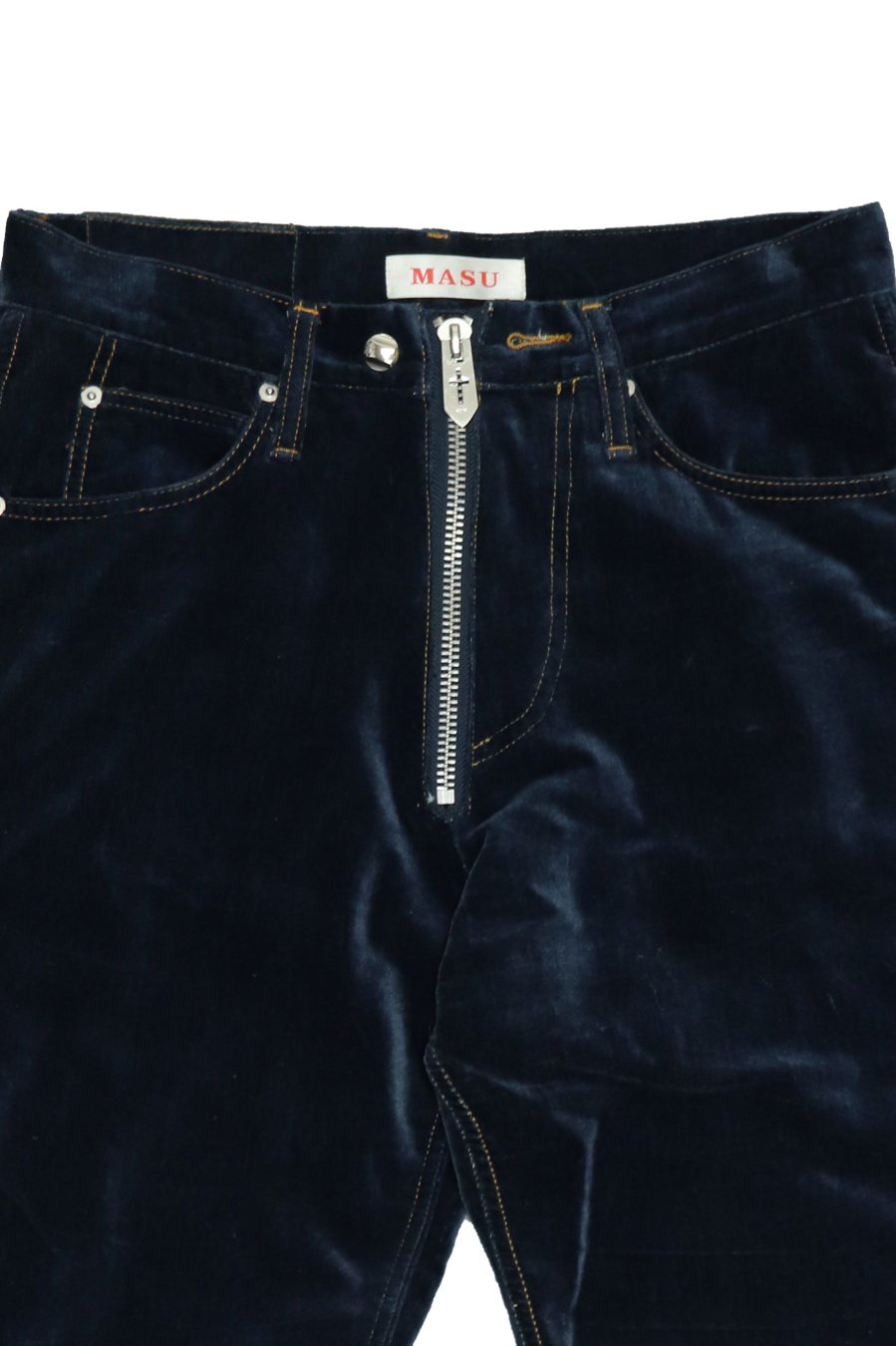 MASU（エムエーエスユー）のINDIGO VELVET FLARE JEANSの通販サイト