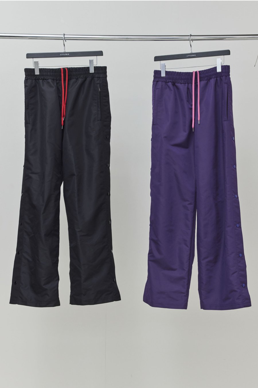 LITTLEBIG  22aw Nylon Track Pants(Purple)<img class='new_mark_img2' src='https://img.shop-pro.jp/img/new/icons15.gif' style='border:none;display:inline;margin:0px;padding:0px;width:auto;' />