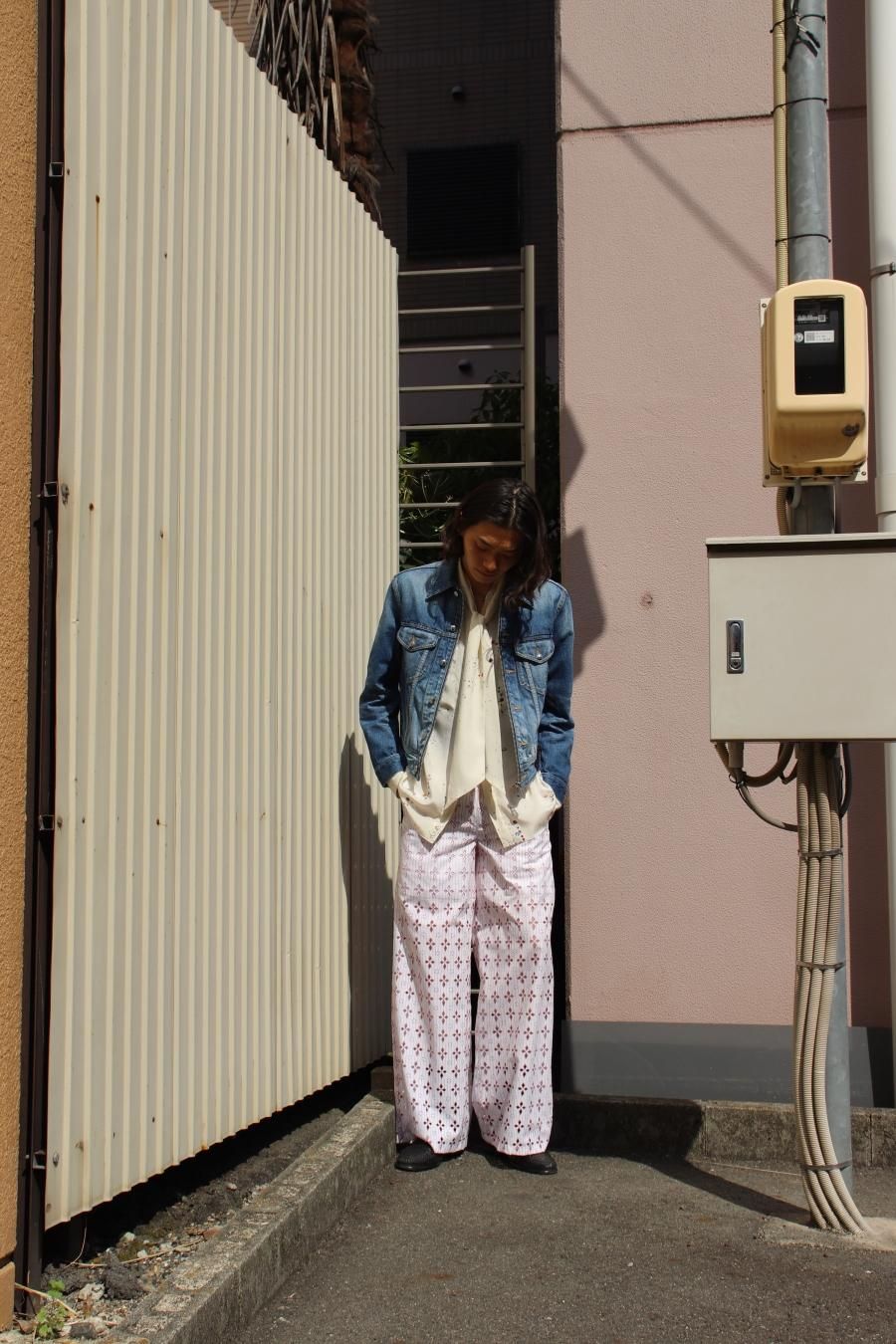 MASU(エムエーエスユー)のZIP-UP GALAXY SILK SHIRT WHIITEの MASU(エムエーエスユー)のZIP-UP GALAXY SILK SHIRT WHIITEの