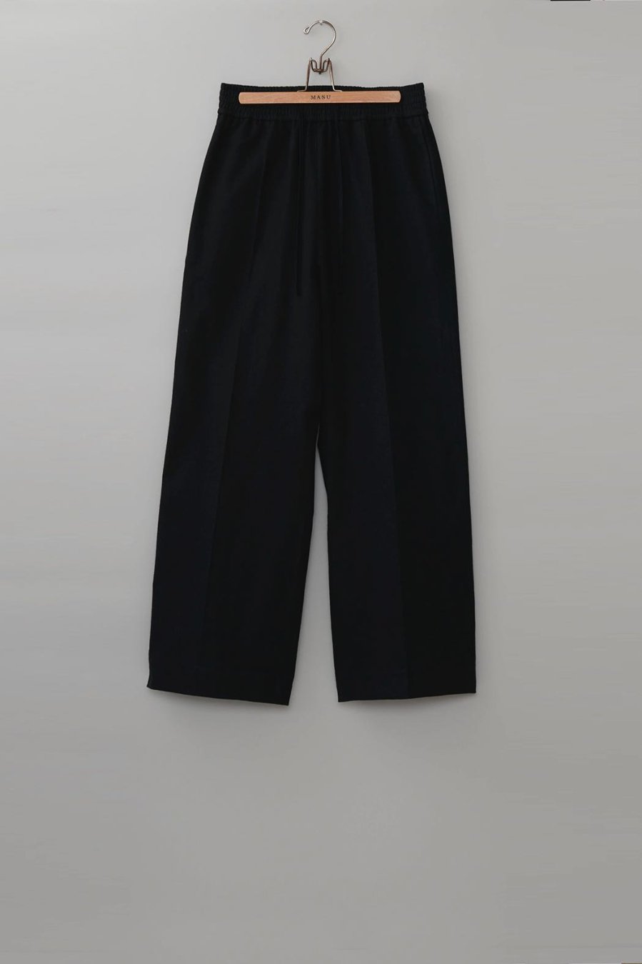 MASU  EASY TROUSERS<img class='new_mark_img2' src='https://img.shop-pro.jp/img/new/icons15.gif' style='border:none;display:inline;margin:0px;padding:0px;width:auto;' />