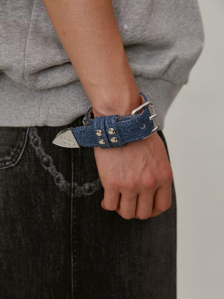 MASU（エムエーエスユー）のDENIM STUDS BRACELET INDIGOの通販サイト 