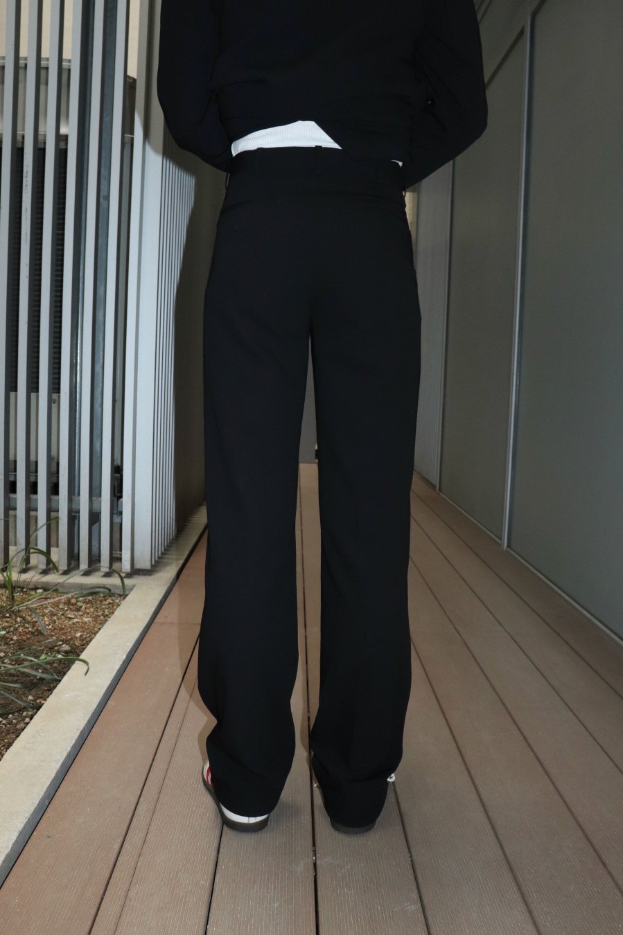 LITTLEBIG（リトルビッグ）のStraight Trousers Black or Beigeの通販サイト-大阪 堀江 PALETTE art  alive（パレットアートアライヴ）-