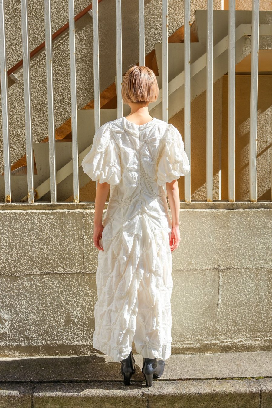 BELPER（ベルパー）のEMBROIDERY LINEN DRESS（ワンピース）の通販サイト-大阪 堀江 PALETTE art  alive（パレットアートアライヴ）-
