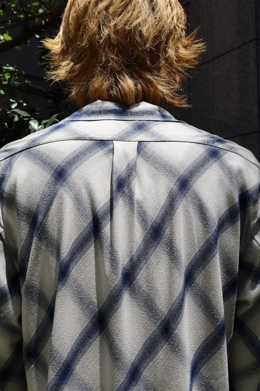 SUGARHILL（シュガーヒル）のRAYON OMBRE OPEN COLLAR BLOUSEの