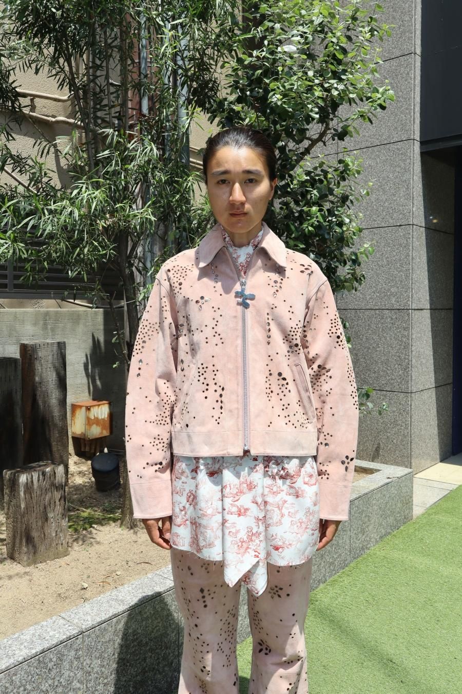 MASU（エムエーエスユー）のGALAXY-CUT LEATHER JACKET SALMONの